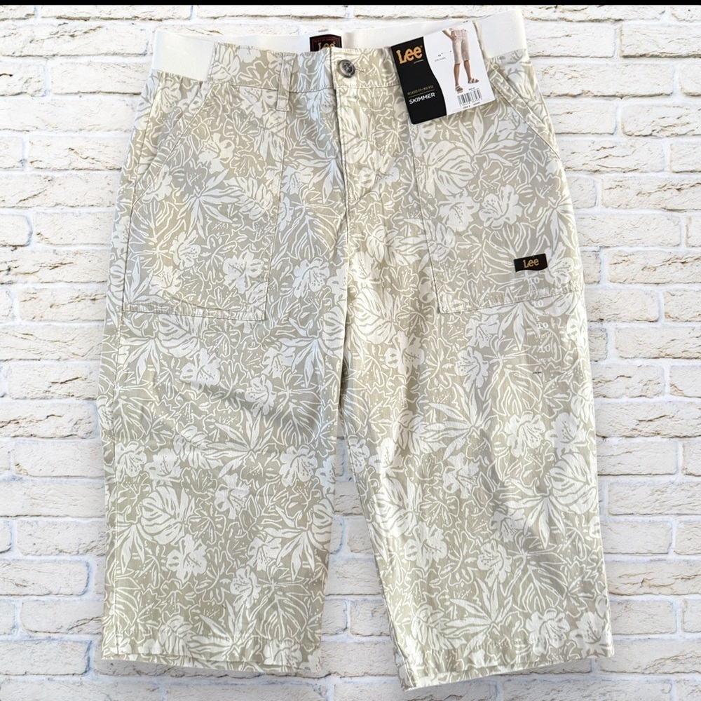 NWT LEE Skimmer Pants/Shorts Size 10